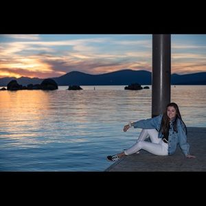 Meet your Posher, Madelyn